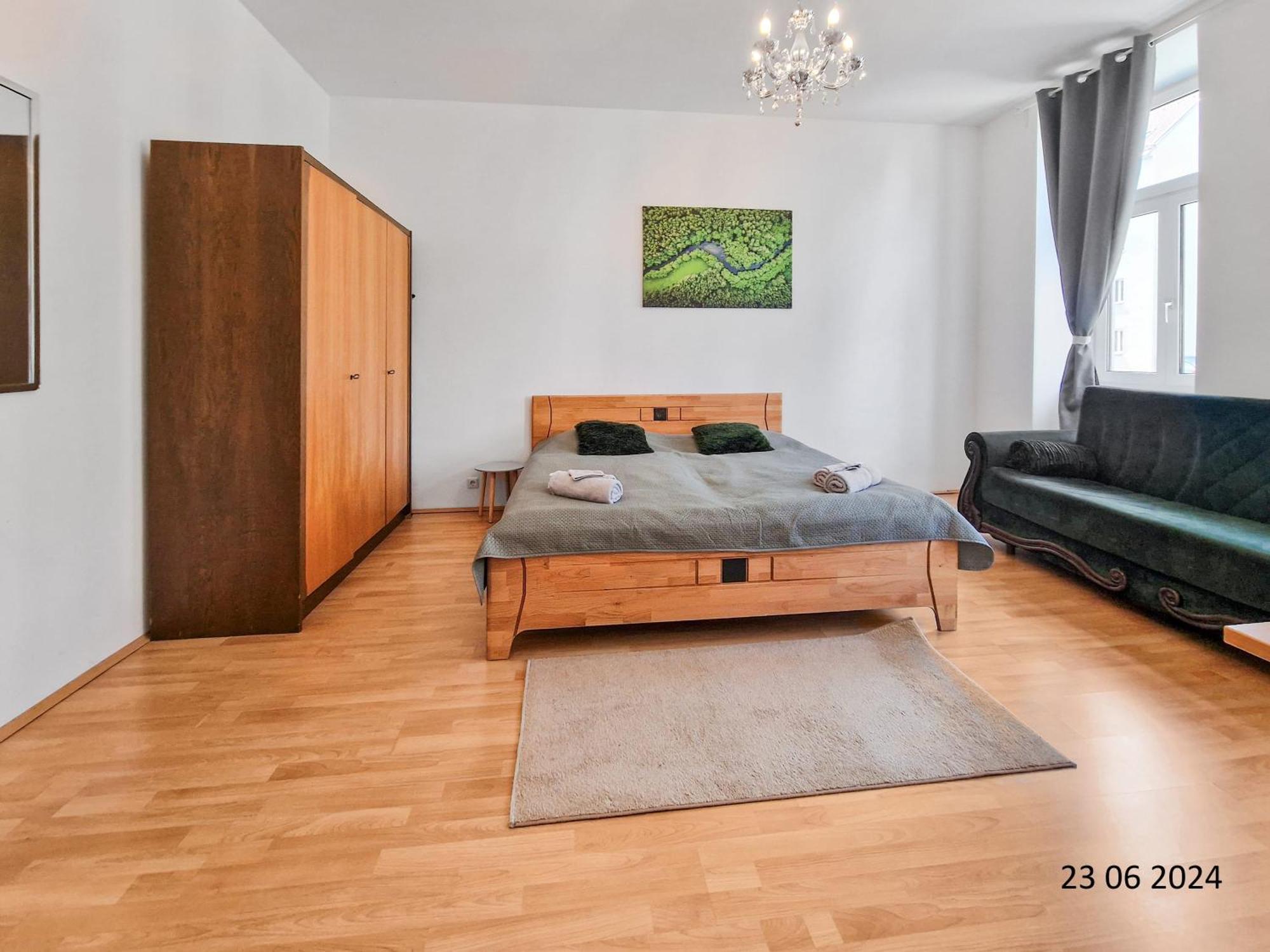 Elegant Three-Bedroom Suite Viena Exterior foto