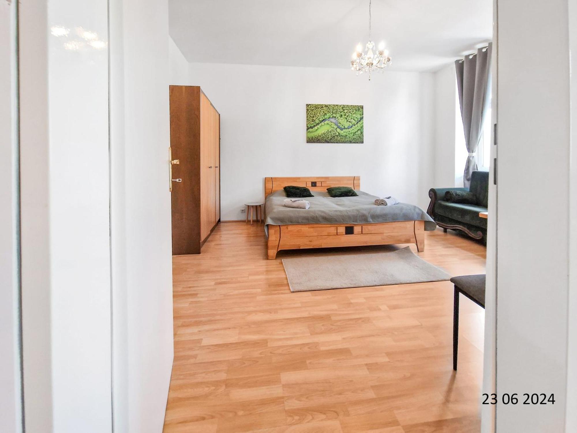 Elegant Three-Bedroom Suite Viena Exterior foto